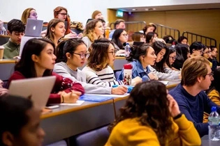 留学不预习？你怕是不知道国外老师口音有多重！